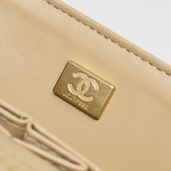 シャネルバッグ全体デザイン